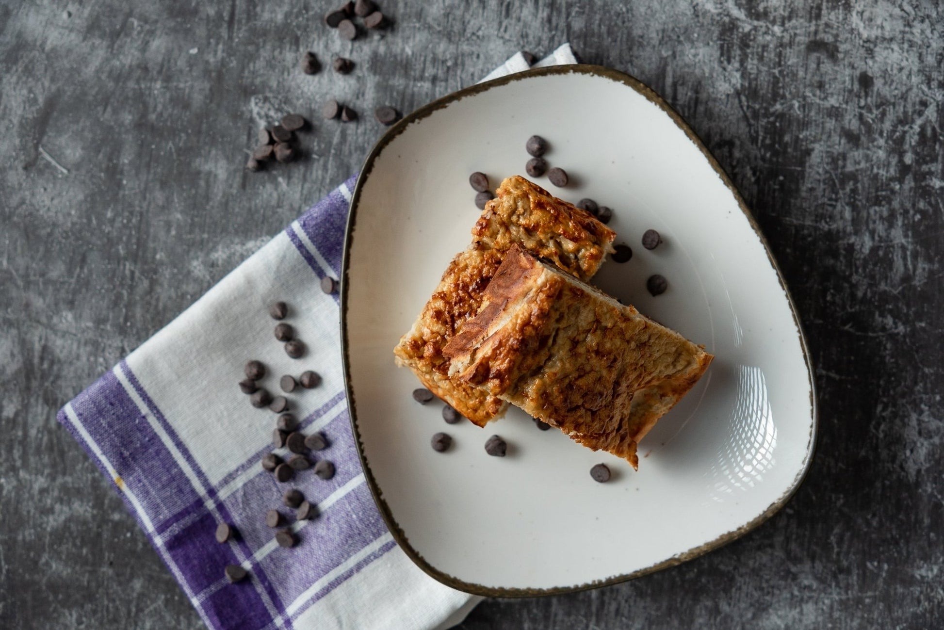 Peanut Butter & Chocolate Chip Baked Oats - Phosh Food