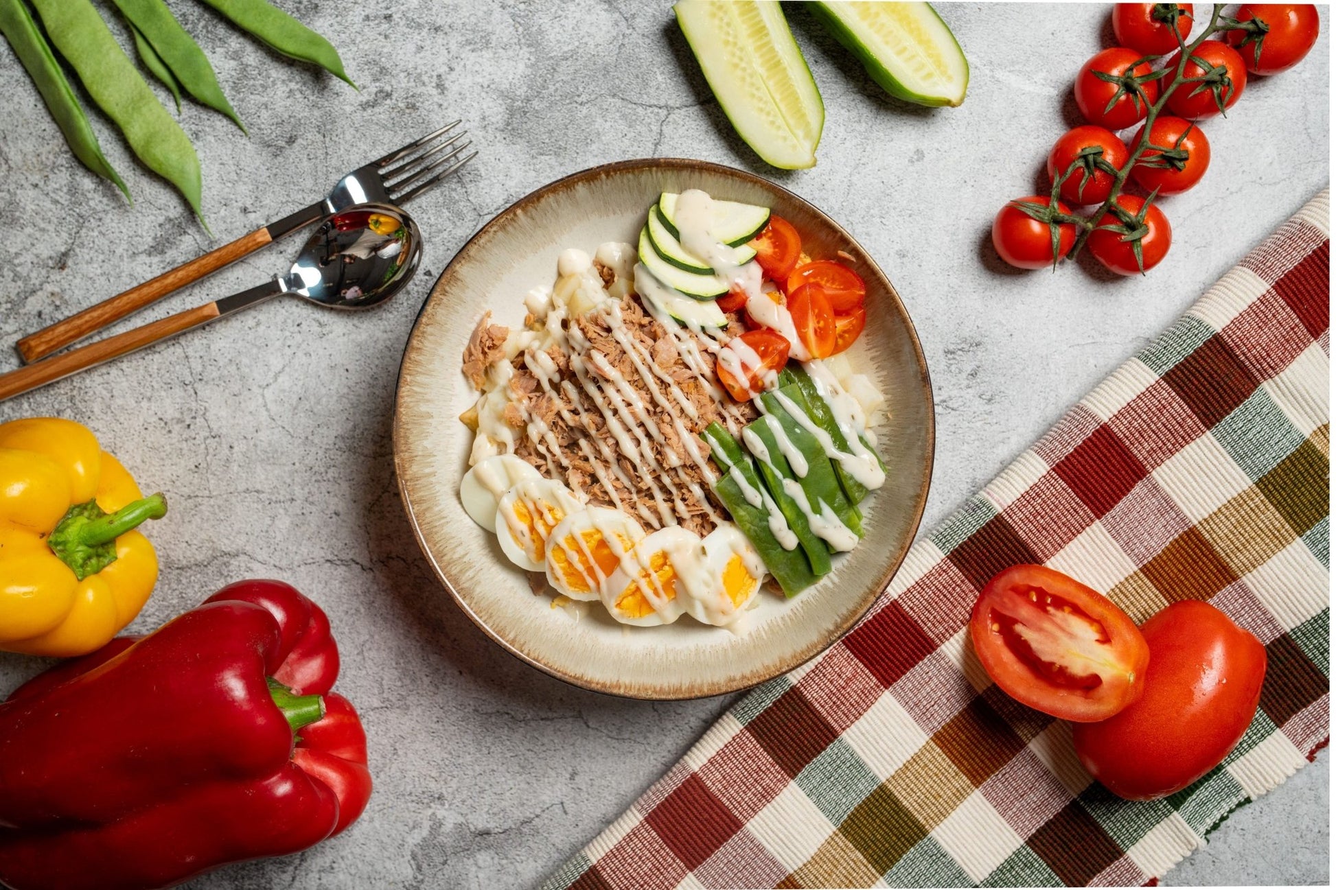 Tuna Nicoise - Phosh Food